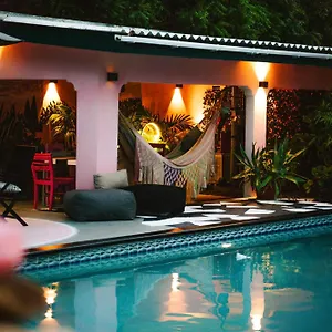  Appart hôtel THUISHAVEN adults-only boutique resort